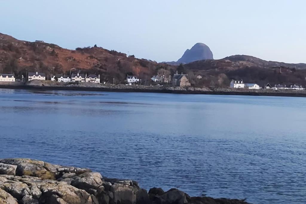 Captain Tom'S. A Cosy Wee House In Lochinver . Exteriör bild